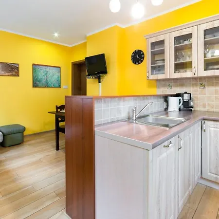 Everysky - Olimpijska 3 *